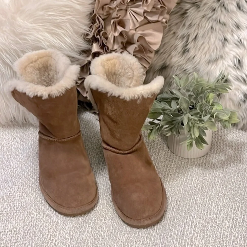 Bear Paw Women’s Suede Sheepskin/Wool Blend Abagail Cognac Winter Snow Shoes 7